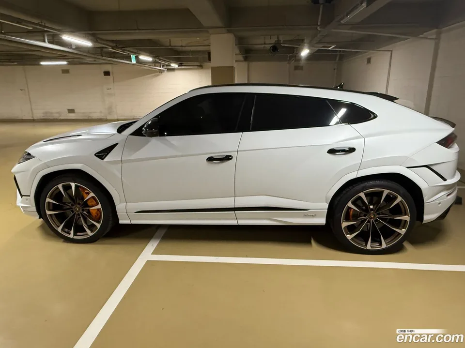 Lamborghini Urus 4.0 V8 S 2023 — миниатюра 5
