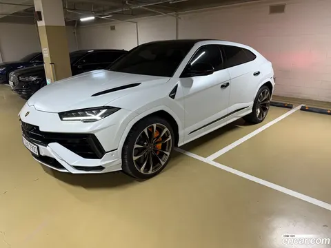 Lamborghini Urus 2023 buy in Moscow