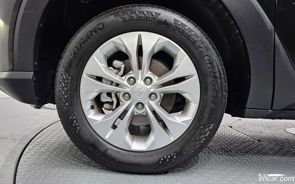 KG Mobility Torres 1.5 2WD 2023 — thumbnail 5