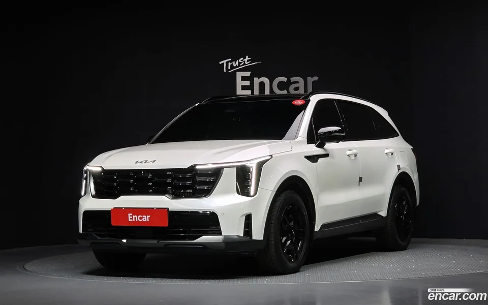 Kia Sorento HEV 1.6 2WD 2023 — фото 1, купить с доставкой в Москву