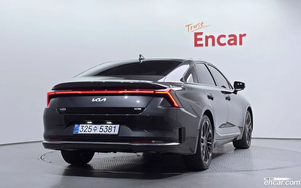 Kia K8 Hybrid 2025 — миниатюра 2