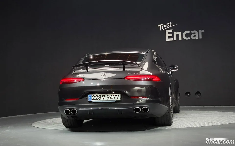 Mercedes-Benz AMG GT 4 43 4MATIC+ 2023 — миниатюра 4