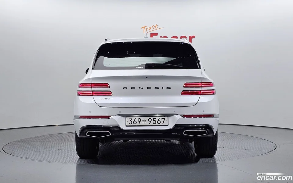 Genesis GV80 2.5T 2WD 2023 — миниатюра 4