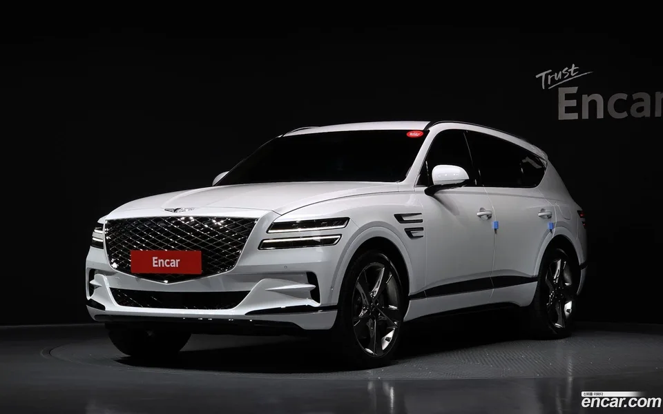 Genesis GV80 2.5T AWD 2022 — фото 1, купить с доставкой в Москву