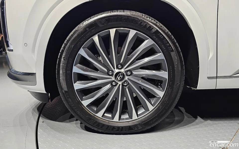 Hyundai Palisade 2.2 4WD 2023 — thumbnail 2