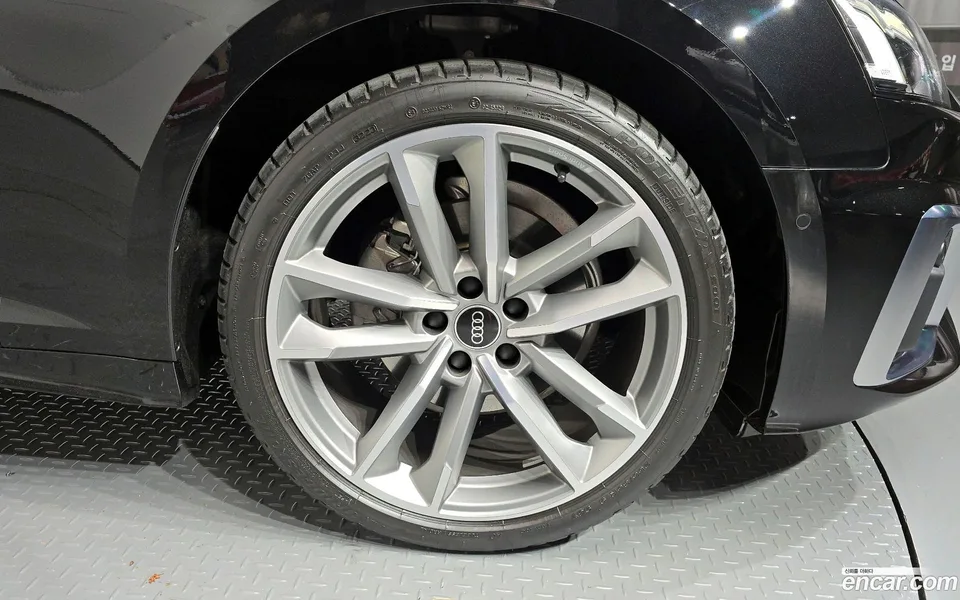 Audi A5 40 TFSI 2024 — миниатюра 2