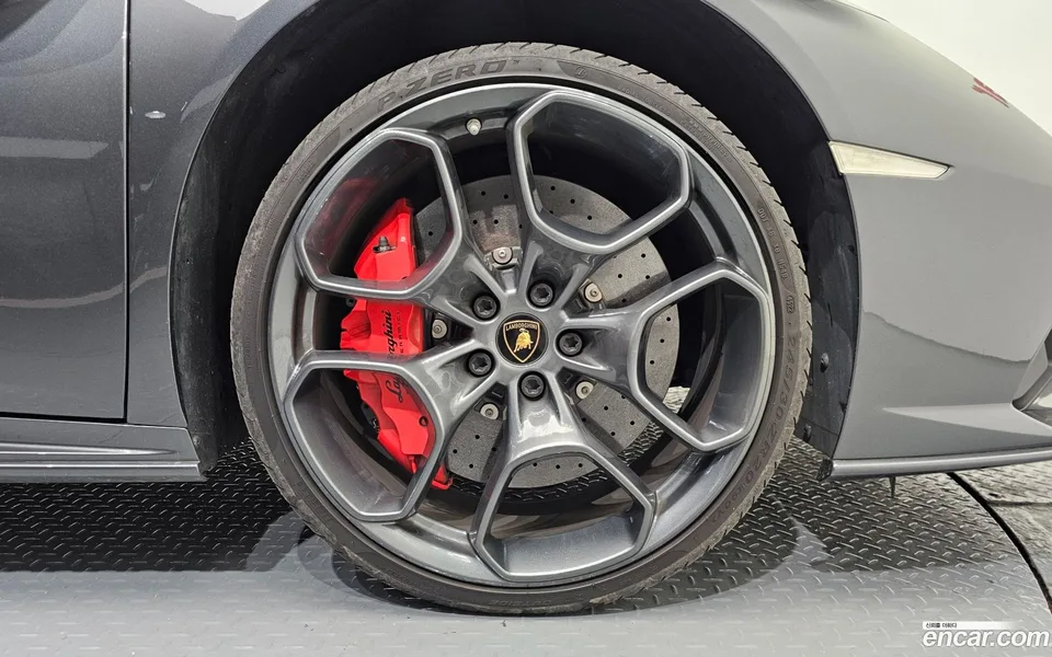 Lamborghini Huracan LP640-4 2023 — миниатюра 2
