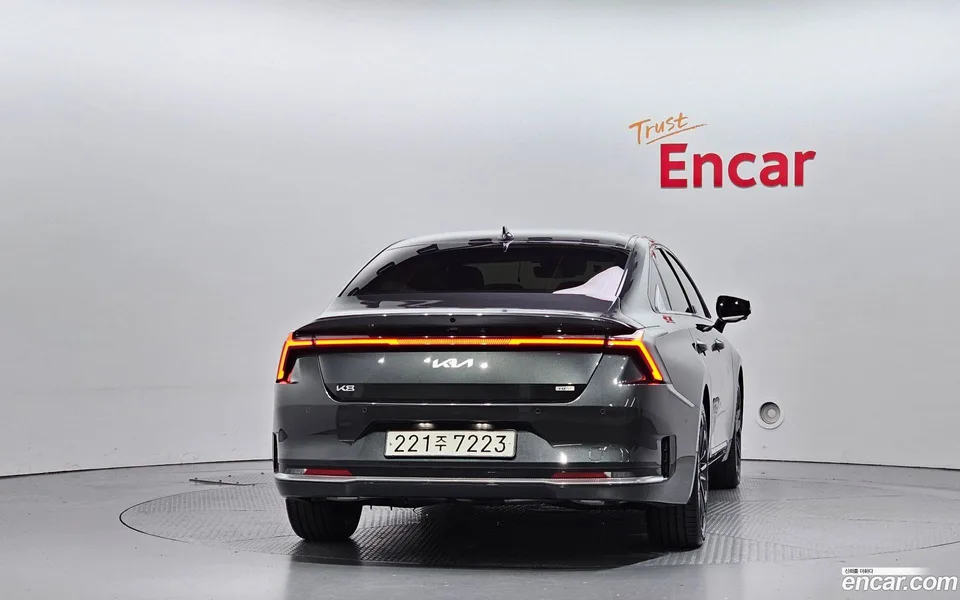 Kia K8 Hybrid 2025 — миниатюра 4