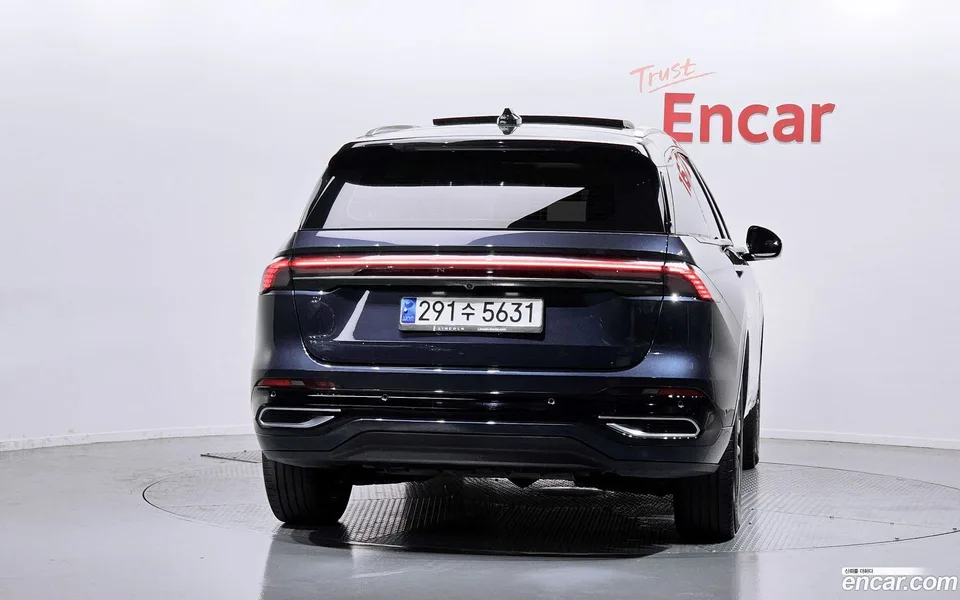 Lincoln Nautilus 2.0 AWD 2024 — миниатюра 4
