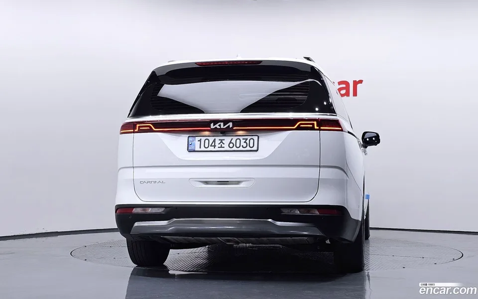 Kia Carnival 9 2022 — миниатюра 4
