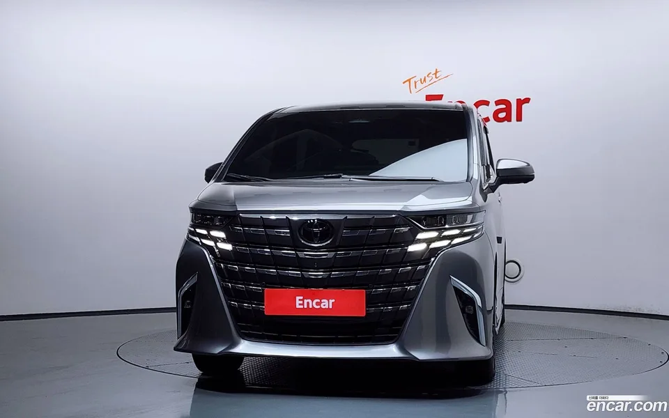 Toyota Alphard 2.5 HEV AWD 2024 — миниатюра 3