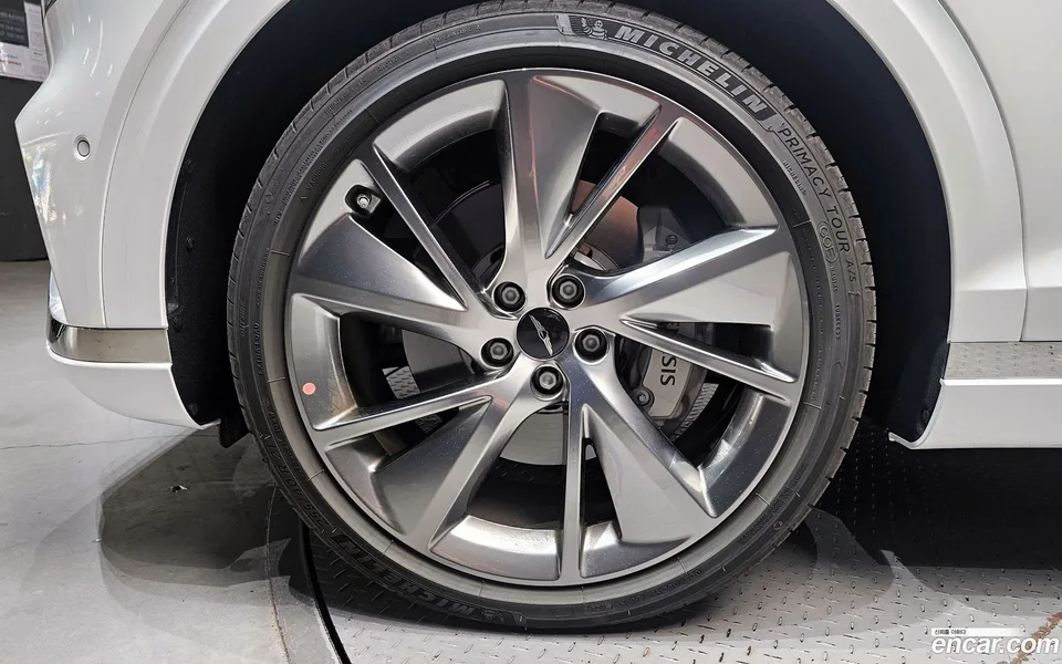 Genesis GV70 2.5T 2WD 2024 — миниатюра 5