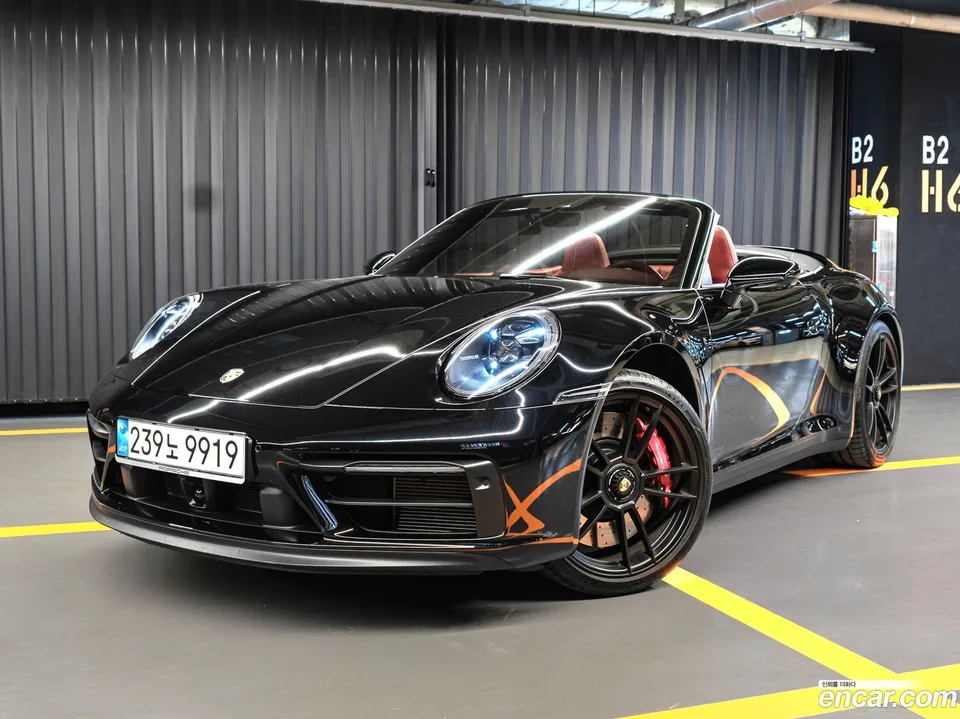 Porsche 911 (992) 4 GTS 2024 — фото 1, купить с доставкой в Москву