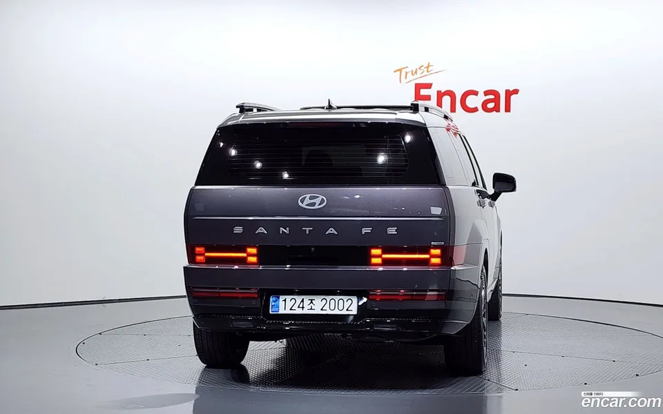 Hyundai SantaFe HEV 1.6 4WD 2023 — миниатюра 4