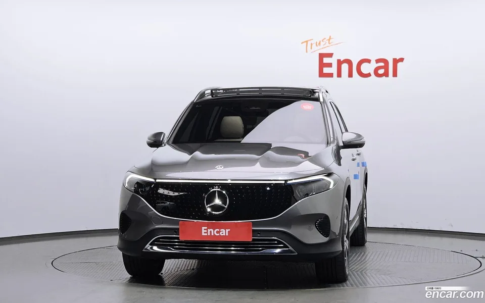 Mercedes-Benz EQB EQB300 4MATIC 2024 — миниатюра 3
