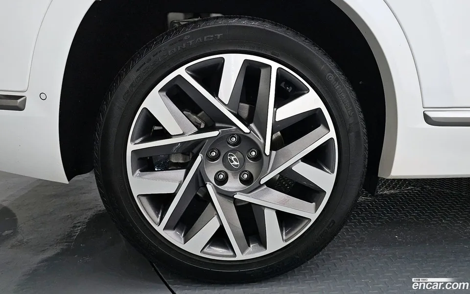 Hyundai SantaFe 2.5T 4WD 2023 — миниатюра 5