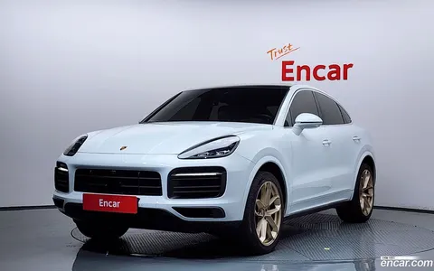 Porsche Cayenne 2022 buy in Moscow
