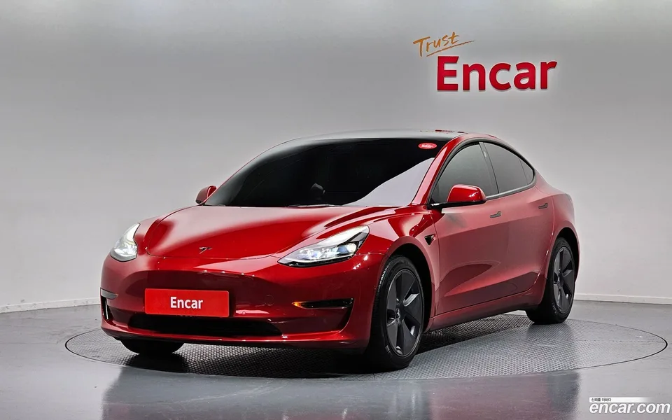 Tesla Model 3 RWD 2022 — фото 1, купить с доставкой в Москву