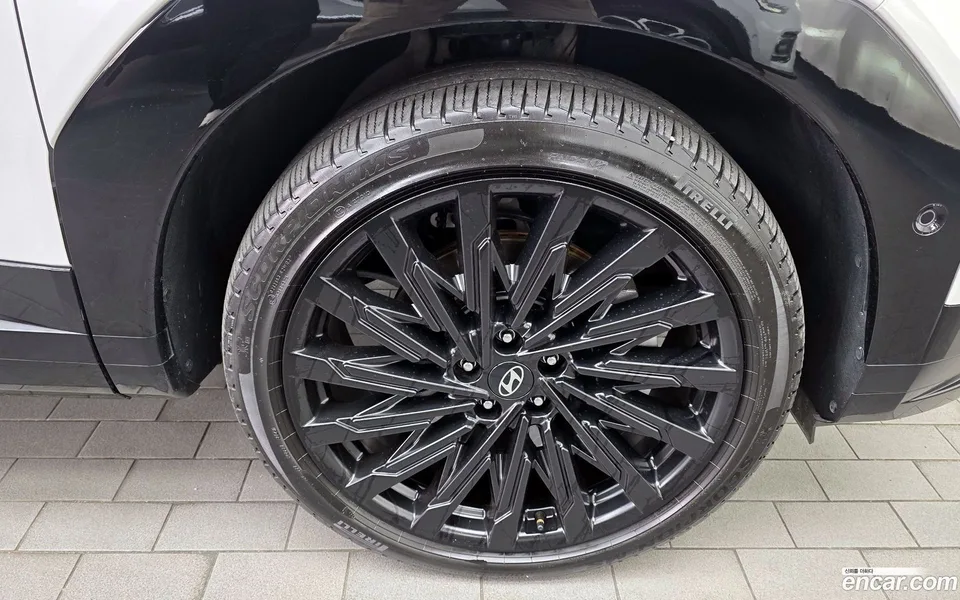 Hyundai SantaFe 2.5T 2WD 2023 — миниатюра 2