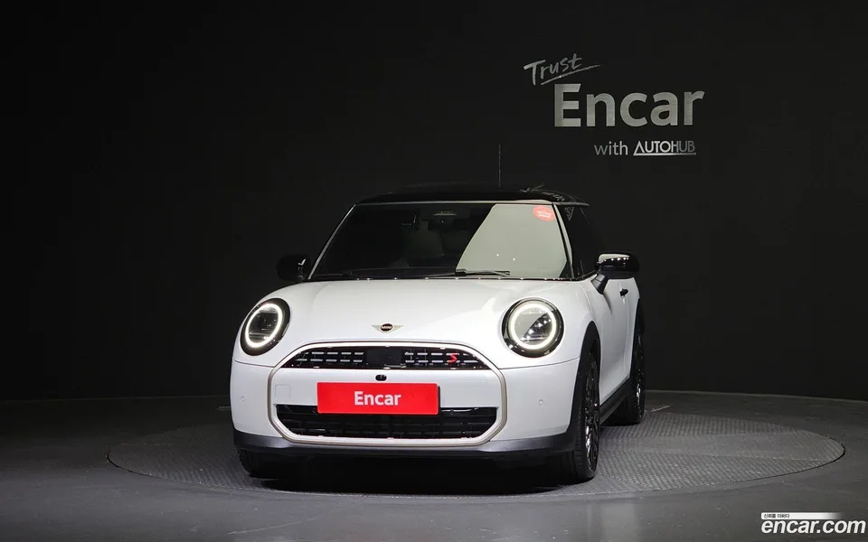 MINI Cooper S 2024 — thumbnail 3