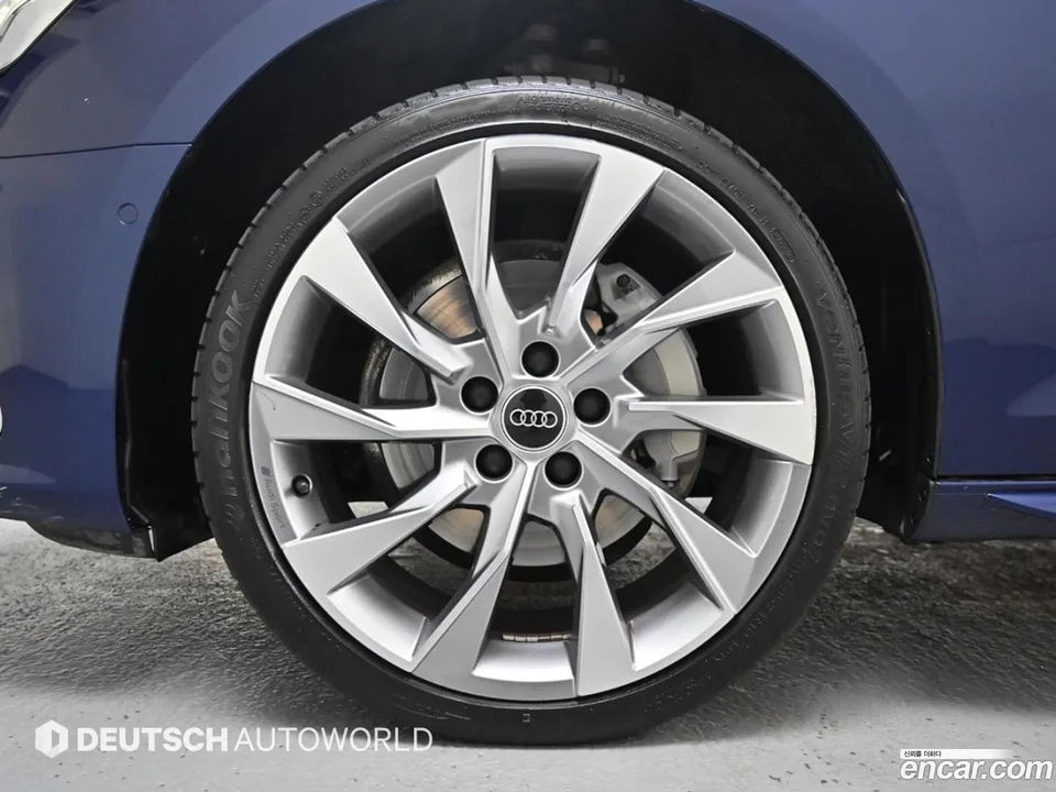 Audi A4 40 TDI 2023 — миниатюра 2