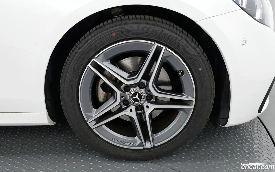 Mercedes-Benz E-Class E250 AMG Line 2022 — миниатюра 5