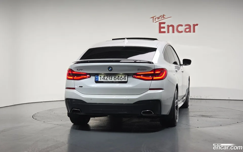 BMW 6 Series GT 640i xDrive M 2022 — thumbnail 4