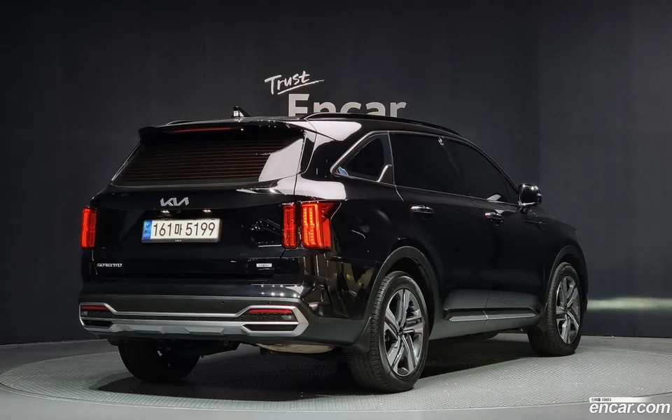 Kia Sorento HEV 1.6 4WD 2023 — миниатюра 2