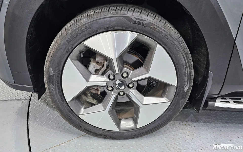 KG Mobility Torres EVX E7 2023 — миниатюра 5