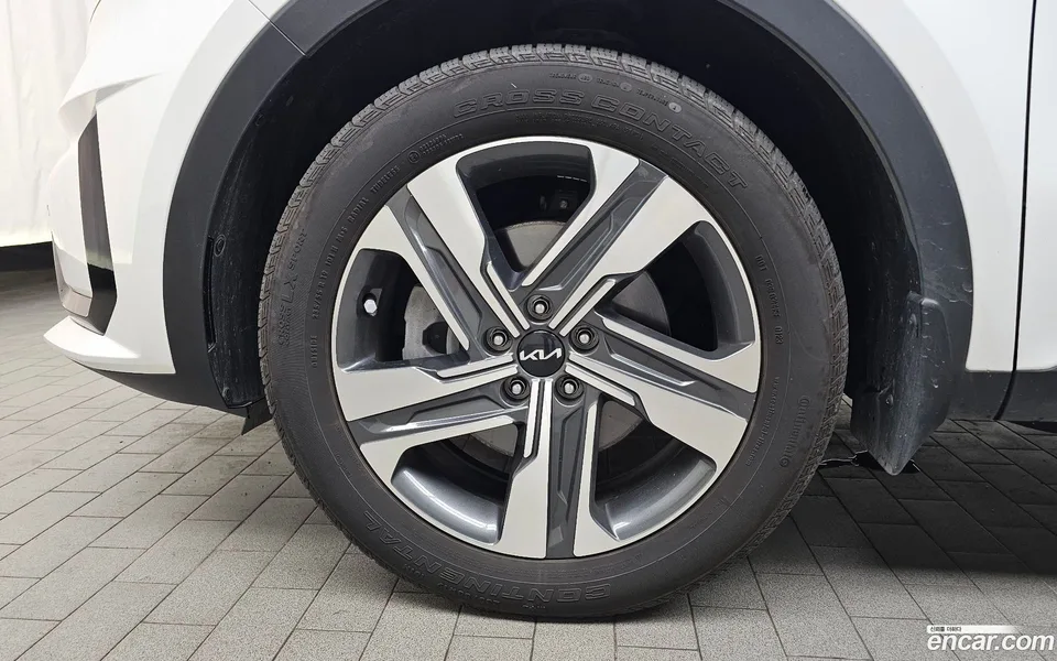 Kia Sorento HEV 1.6 2WD 2023 — миниатюра 2