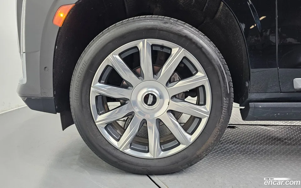 Cadillac Escalade 6.2 ESV 2022 — миниатюра 5
