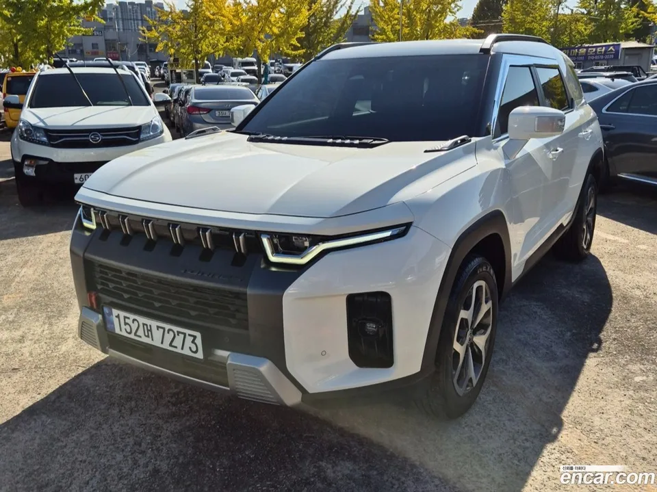 KG Mobility Torres 1.5 2WD 2023 — фото 1, купить с доставкой в Москву