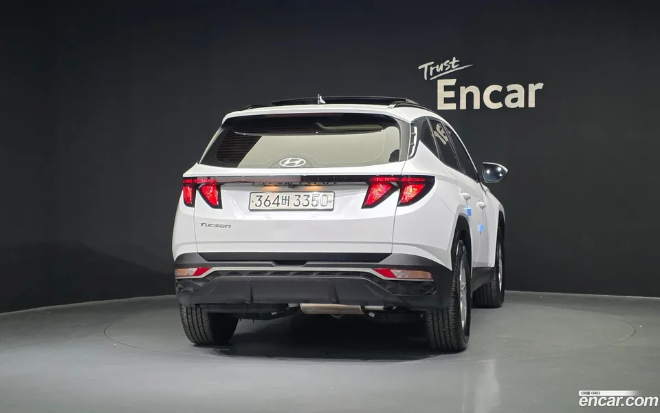Hyundai Tucson 2.0 2WD 2023 — миниатюра 4