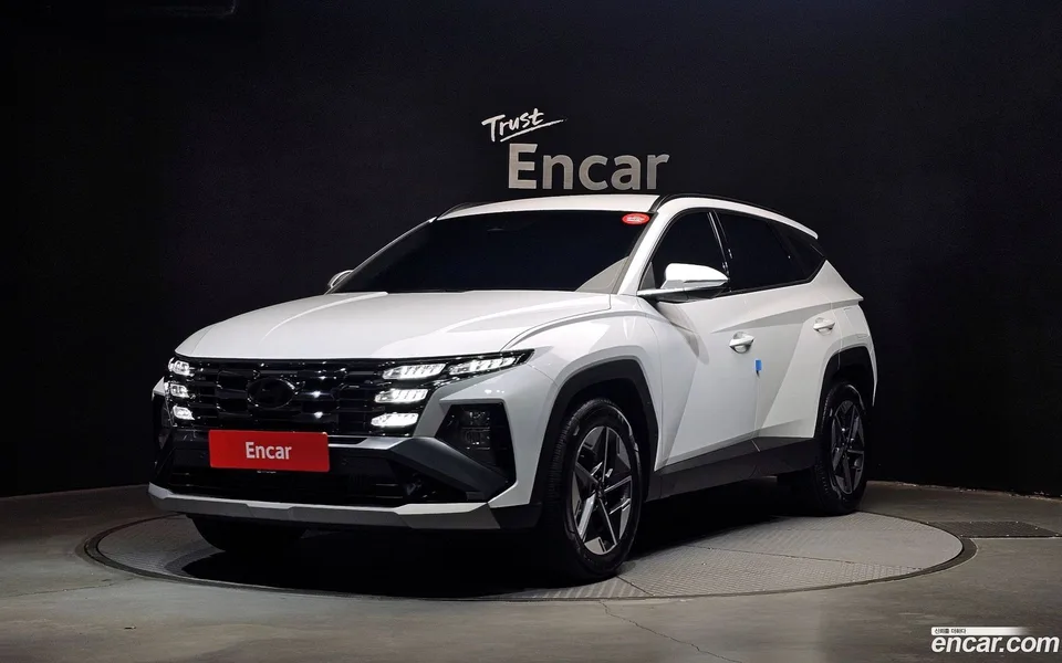 Hyundai Tucson NX4 1.6 2WD 2025 — фото 1, купить с доставкой в Москву