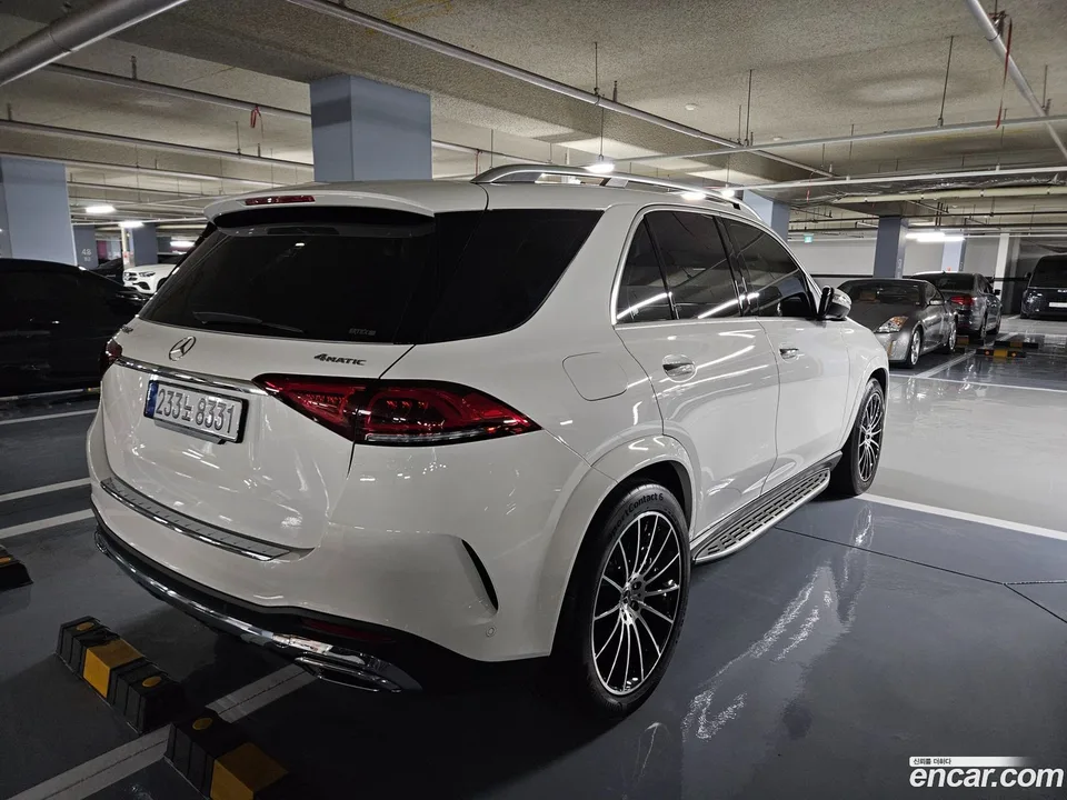 Mercedes-Benz GLE-Class GLE450 4MATIC 2023 — миниатюра 2
