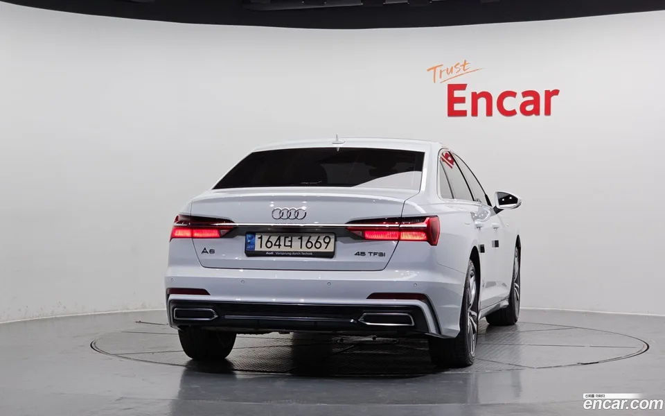 Audi A6 45 TFSI 2023 — миниатюра 4