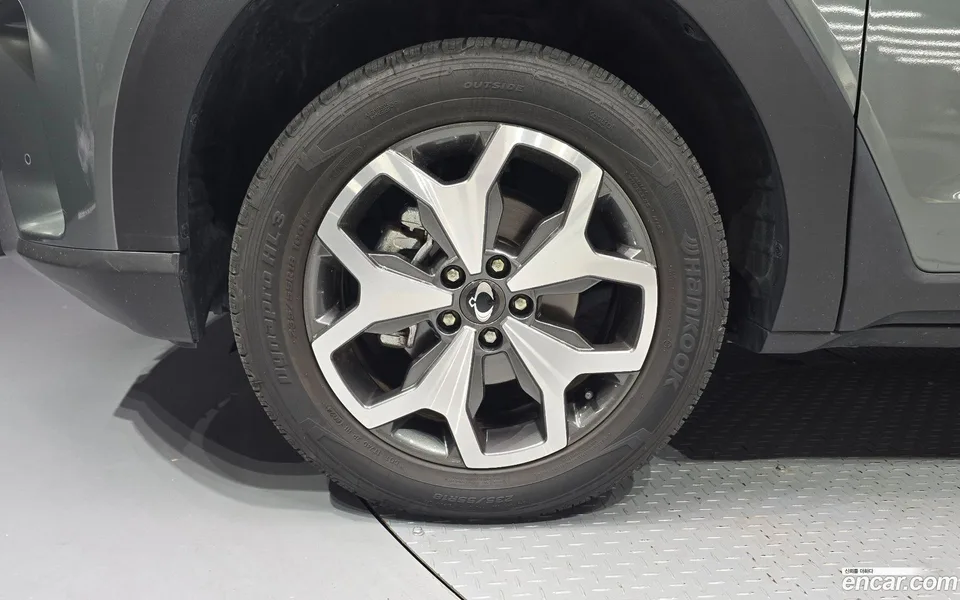 KG Mobility Torres 1.5 2WD 2023 — миниатюра 5