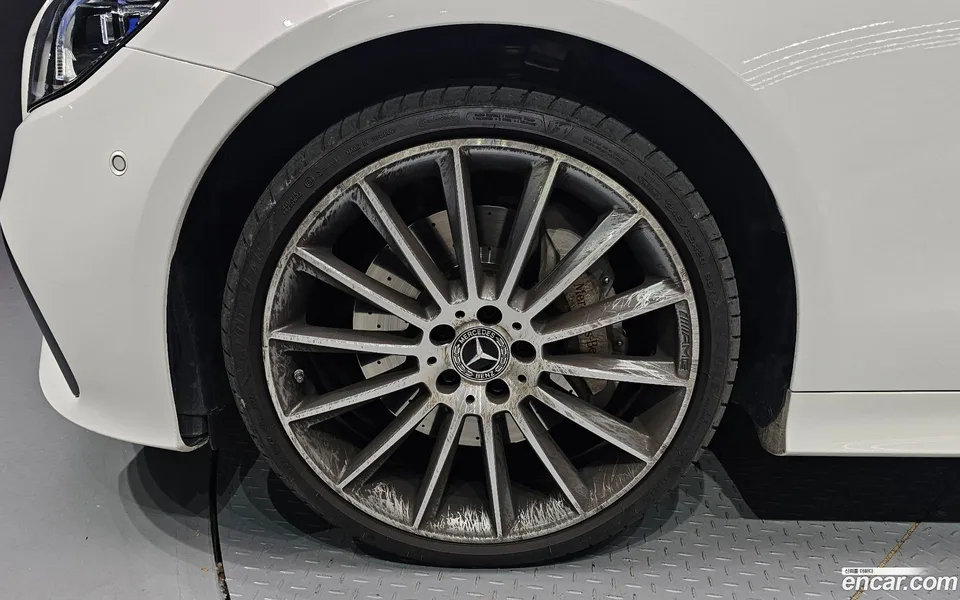 Mercedes-Benz E-Class E450 4MATIC 2022 — миниатюра 2