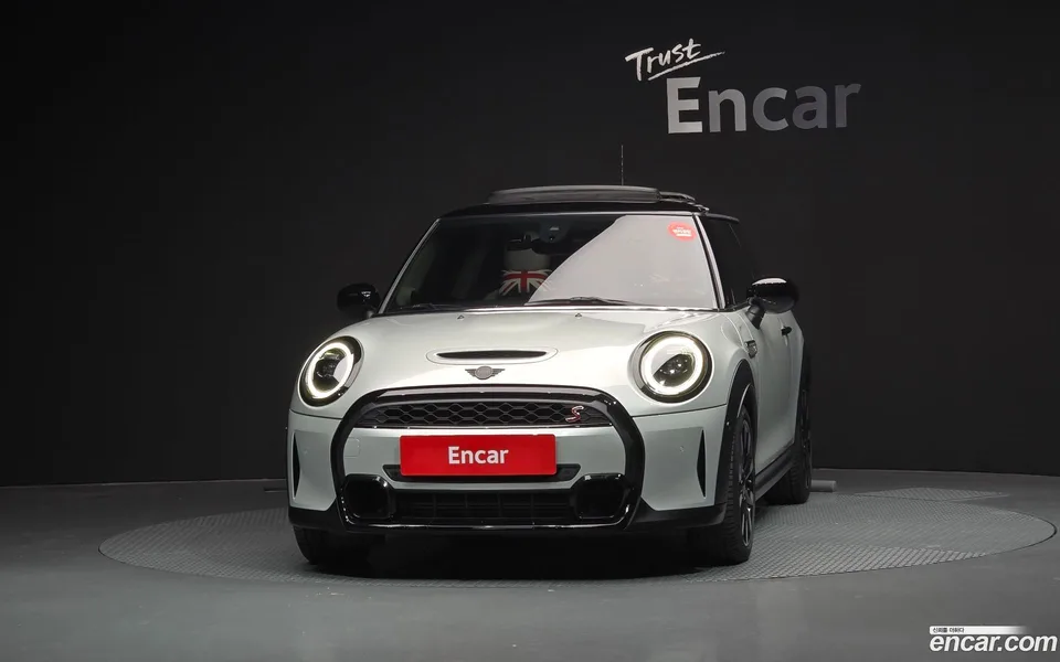 MINI Cooper S 2022 — миниатюра 3