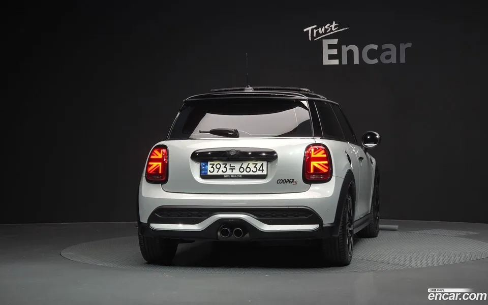 MINI Cooper S 2022 — миниатюра 4