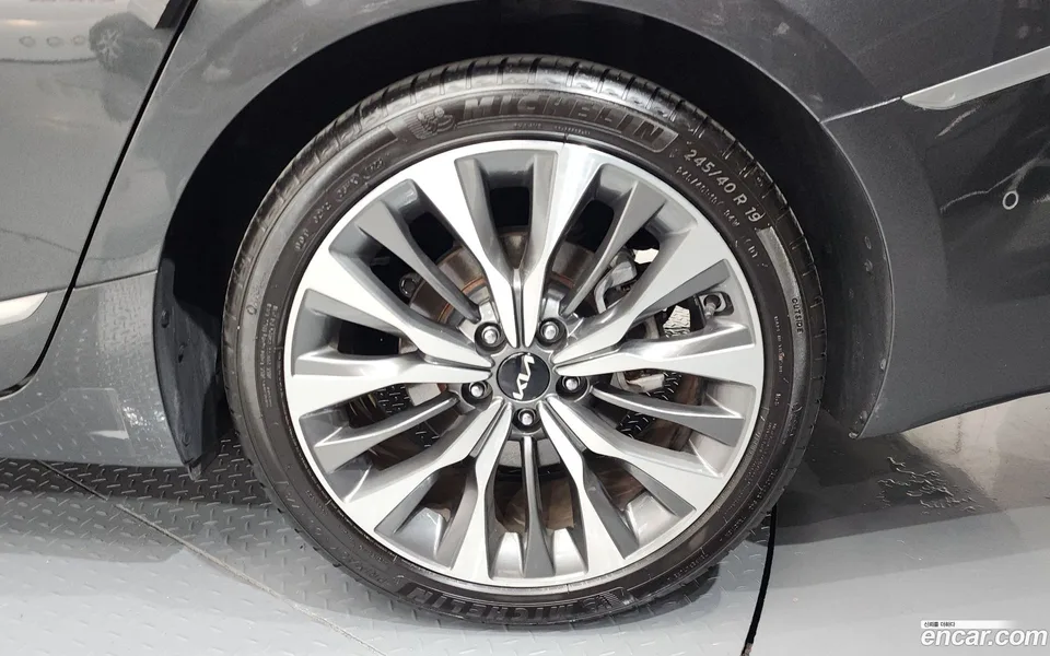 Kia K8 2.5 2WD 2023 — миниатюра 5