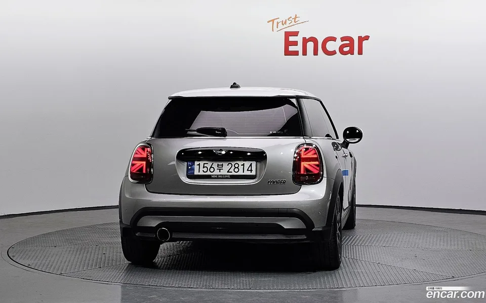MINI Cooper 2023 — миниатюра 4
