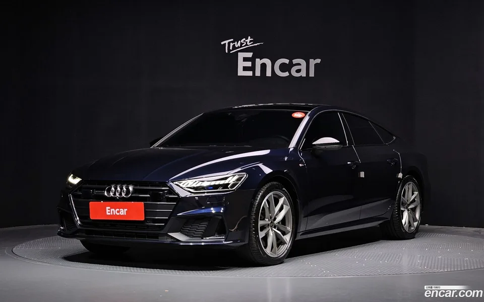 Audi A7 (4K) 55 TFSI 2023 — фото 1, купить с доставкой в Москву