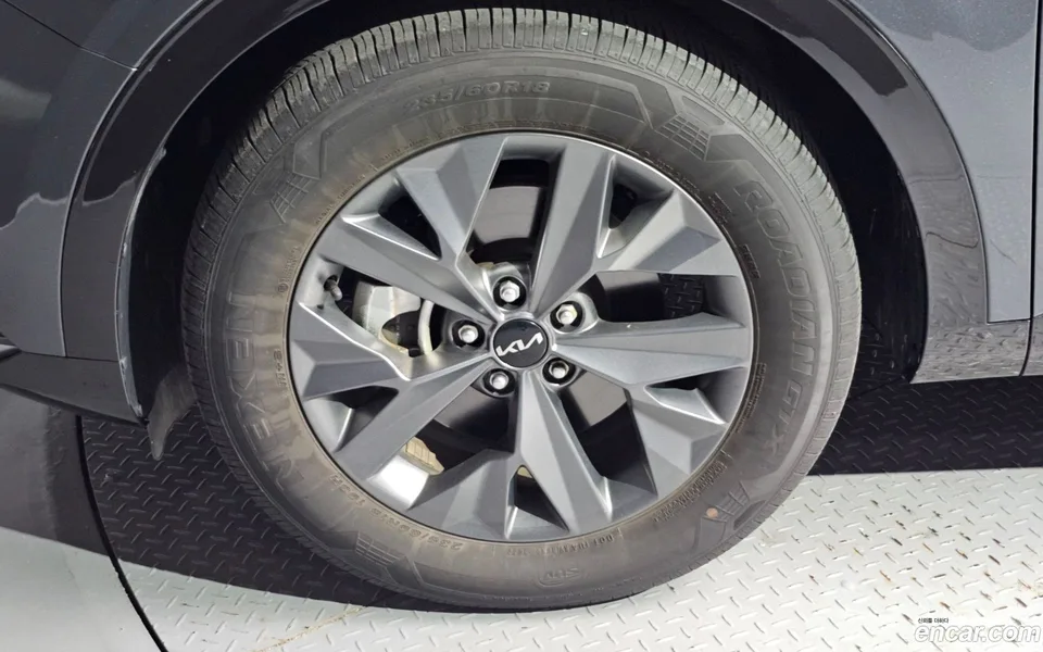 Kia Sportage 1.6 4WD 2023 — миниатюра 5