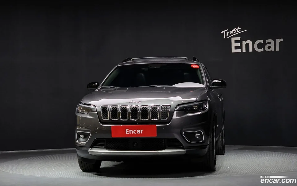 Jeep Cherokee 2.4 AWD 2022 — миниатюра 3
