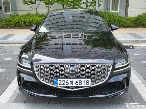 Genesis G80 2025 купить в Москве