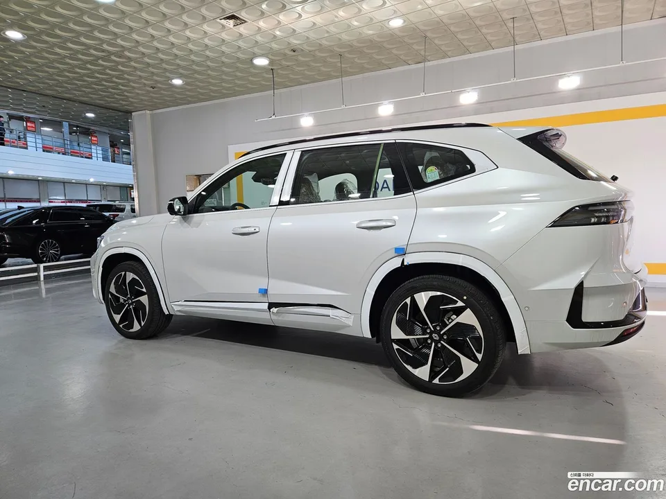 Renault Samsung Grand Koleos 1.5 E-TECH 2WD 2025 — миниатюра 3
