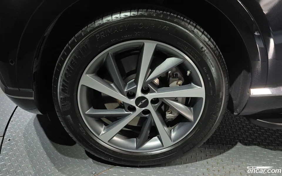 Genesis GV80 2.5T AWD 2023 — миниатюра 2