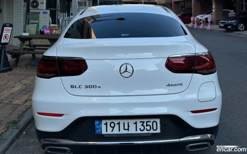 Mercedes-Benz GLC-Class GLC300e 4MATIC 2023 — миниатюра 2