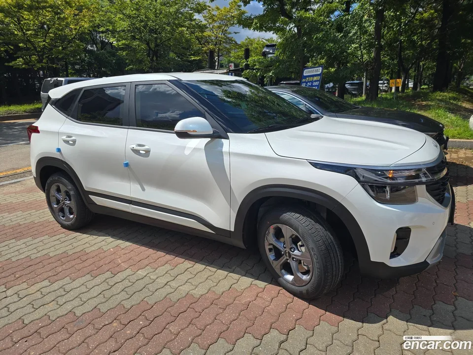 Kia Seltos 1.6 2WD 2025 — thumbnail 3